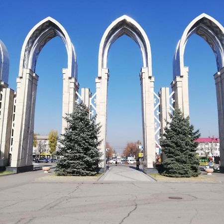 Flat Apartment Almaty Exterior photo
